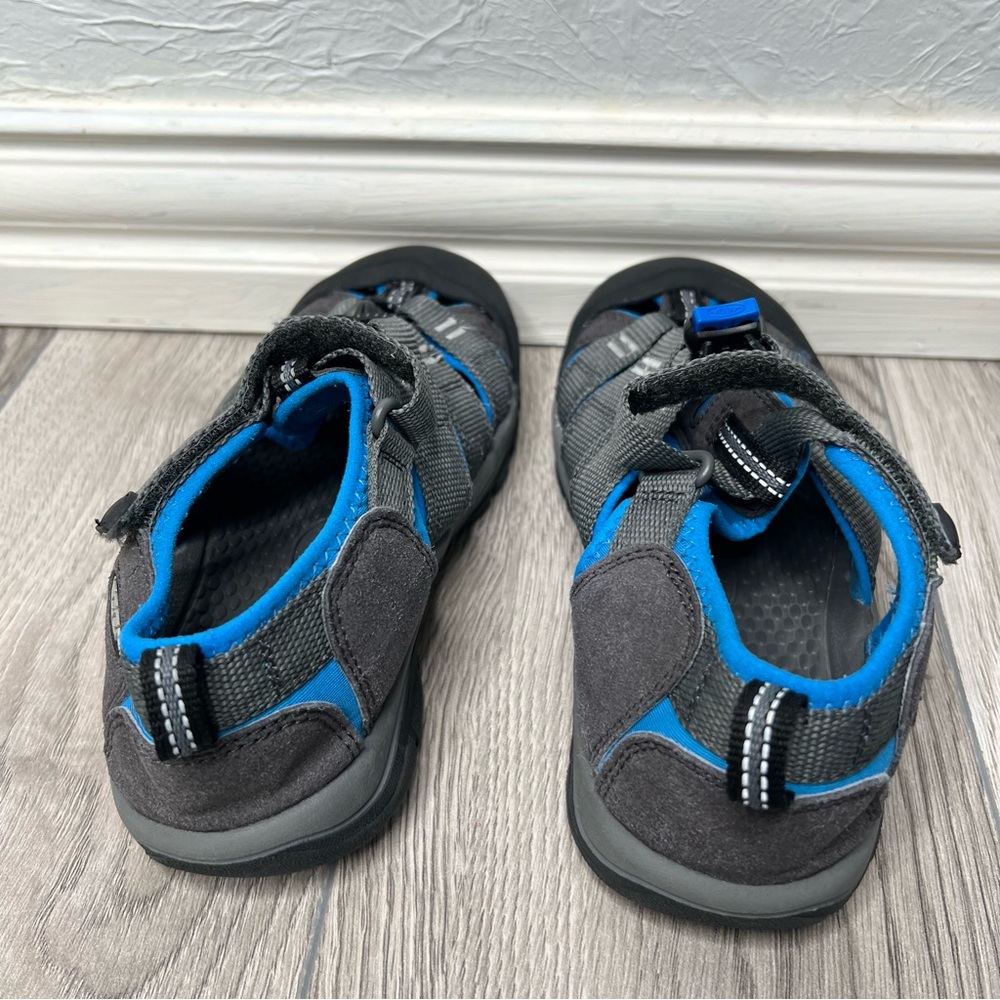 Keen kids little Newport H2 Size2 - Picture 8 of 9